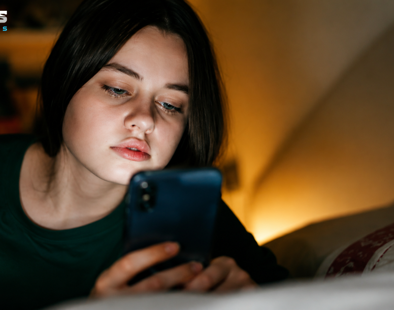 Teen Social Media Bans Go Global: UK Night Curfew & Australia’s Under-16 Crackdown